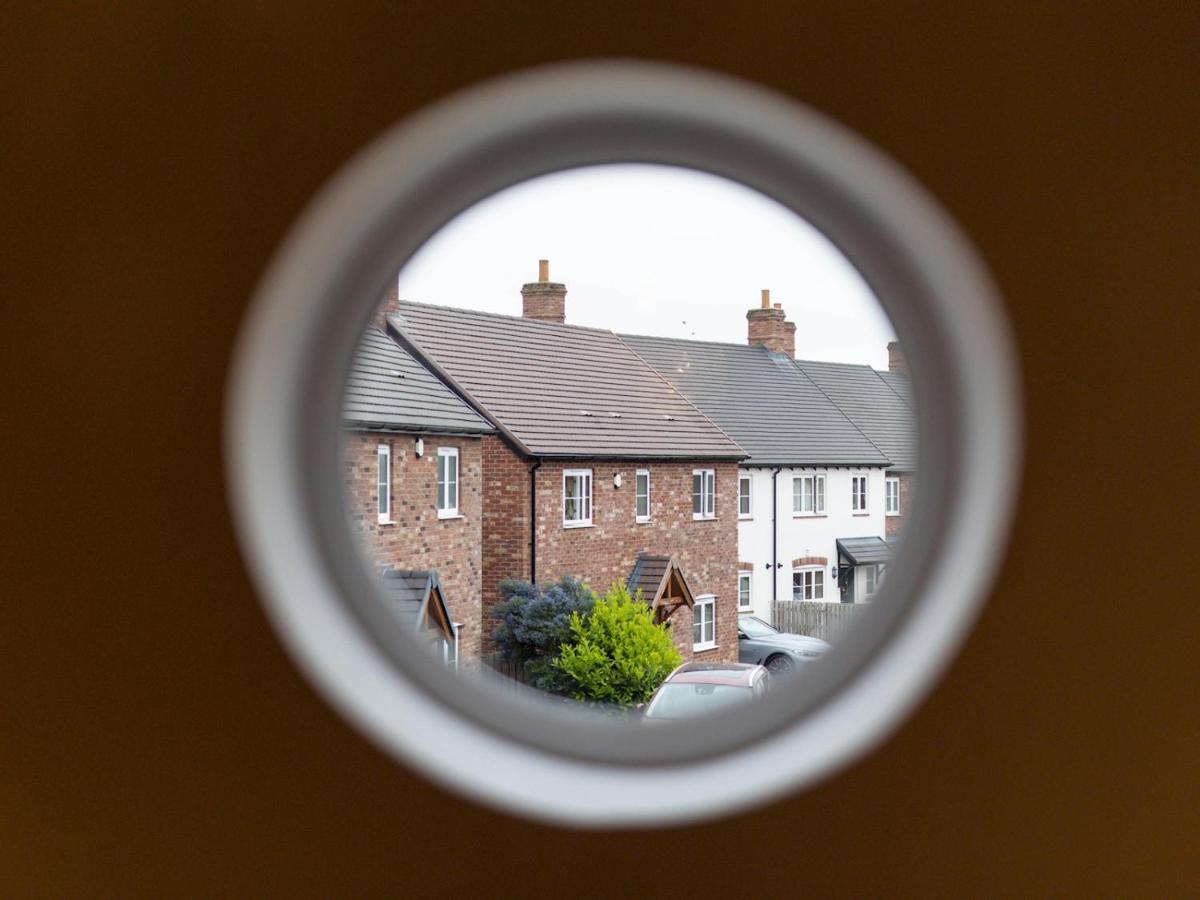 Pass The Keys Superb Space In The Idyllic Village Of Loppington Shrewsbury Exteriör bild