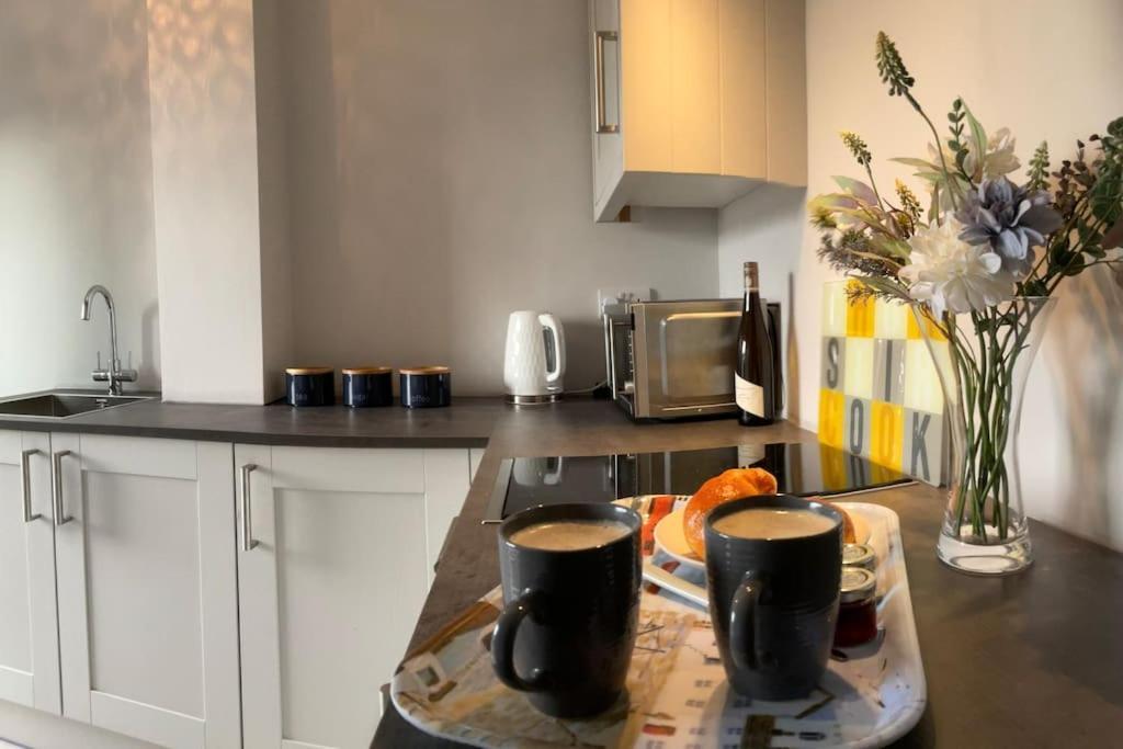 Pass The Keys Superb Space In The Idyllic Village Of Loppington Shrewsbury Exteriör bild